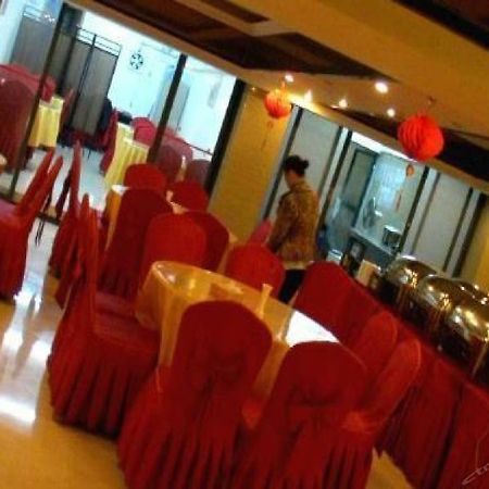 Shengtang Zhengli Hotel Нанчан Екстериор снимка