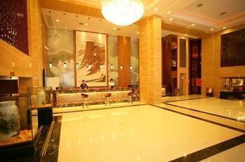 Shengtang Zhengli Hotel Нанчан Екстериор снимка